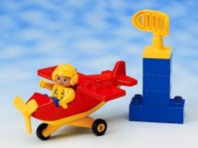 LEGO 2676-Bertie-the-Little-Red-Plane