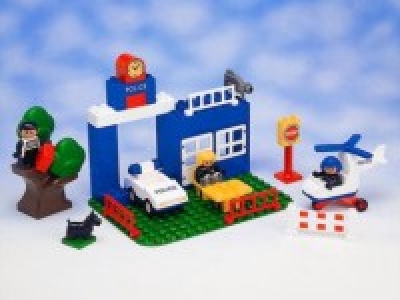 LEGO 2683-Police-Station