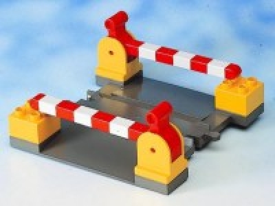 LEGO 2740-Level-Crossing