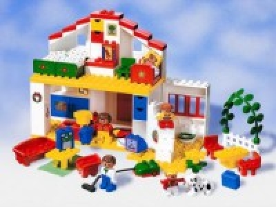LEGO 2818-Me-and-My-House