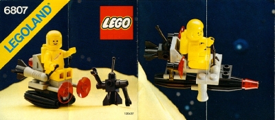 LEGO 6807-Space-Scooter-with-Robot