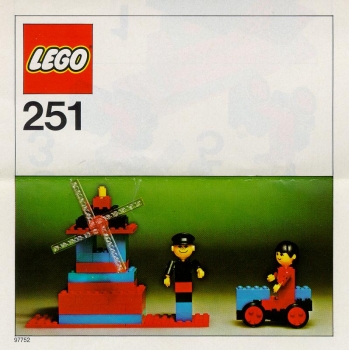 LEGO 251-Windmill-with-Miller-and-His-Wife
