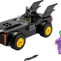 76264 Batmobile Pursuit: Batman vs. The Joker