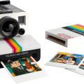 21345 Polaroid OneStep SX-70 Camera