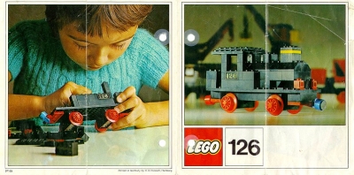 LEGO 126-Steam-Locomotive